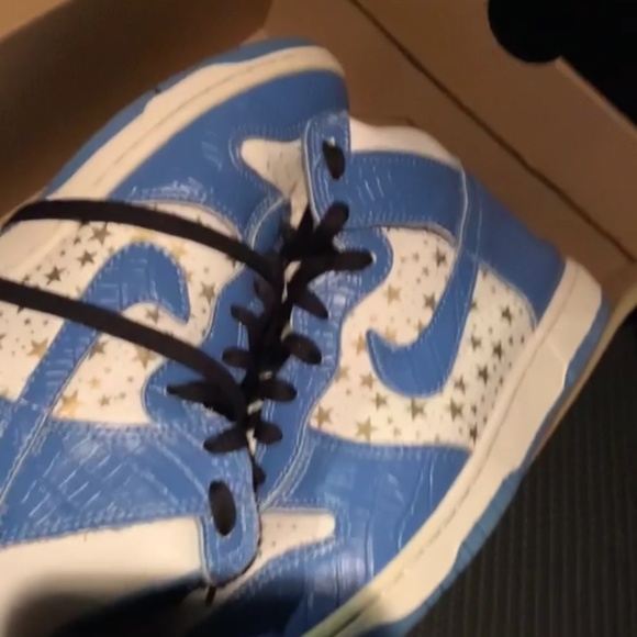 2003 supreme blue star Nike dunk - Picture 3 of 4
